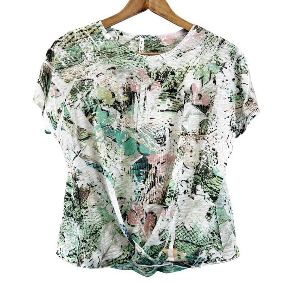 Tryst‎ Womens S T-Shirt Twist Front Round Neck Abstract Green Pink White Active